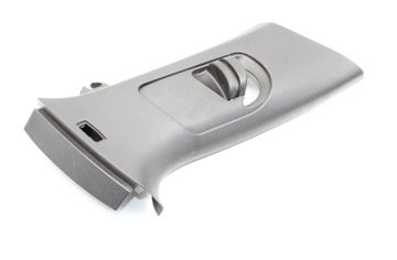 VOLKSWAGEN Golf 7 generation (2012-2024) Höger sida B-pelare 5G4868312 32986447