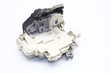 AUDI Q5 8R (2008-2017) Bakre vänstra dörrlås 8K0839015 33031584