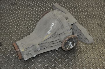 AUDI A4 B7/8E (2004-2008) Bakre differential 3k03 12055028