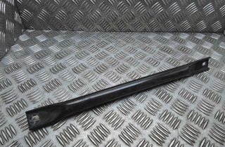 BMW 5 Series F10/F11 (2009-2017) Andra motorrumsdelar 7180318,718031805 32094682