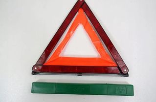 SKODA Kamiq 1 generation (2019-2023) Varnings triangel 8E0012619A 26053350