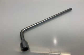 MERCEDES-BENZ M-Class W164 (2005-2011) Hjulmutternyckel A2215810001 32062089