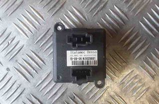 CITROËN C4 Picasso 1 generation (2006-2013) Blåsfläktrelä 0288100,A43000700 25462520
