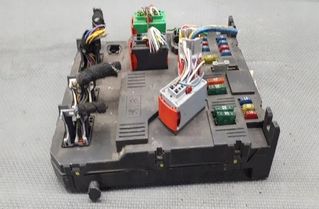 CITROËN C3 1 generation (2002-2010) Säkringsdosa 9650585880 27199315