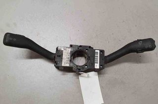 SKODA Fabia 1 generation (2004-2007) Indikeringstorkarspaksbrytare 8L0953513G 30800859