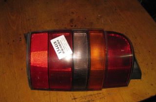 RENAULT Espace 2 generation (1991-1996) Bakre höger bakljuslampa 21388229