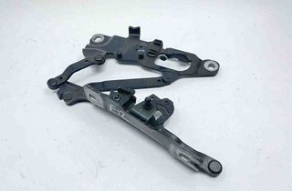 BMW 6 Series F06/F12/F13 (2010-2018) Främre höger motorhuvsgångjärn 7249888,ES03 32735514