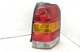 FORD Maverick 2 generation (2000-2007) Bakre höger bakljuslampa 31436123