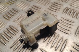 MERCEDES-BENZ A-Class W169 (2004-2012) Bränsletanklocklås 2038201997 17877752