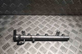 MERCEDES-BENZ S-Class W221 (2005-2013) Vänster sida Bränsleskena 6420702495,6420780149,A6420702495,A6420780149 32486546