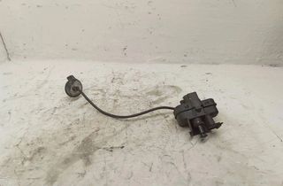 VOLKSWAGEN Tiguan 1 generation (2007-2017) Bränsletanklocklås 5N0810773D 27714023