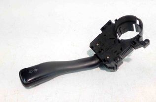 VOLKSWAGEN Passat B5 (1996-2005) Vrid omkopplarvredet 8L0953513 28534084