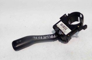 VOLKSWAGEN Passat B5 (1996-2005) Vrid omkopplarvredet 8L0953513G 28534106