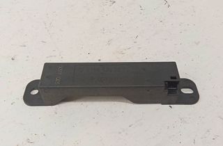 MERCEDES-BENZ C-Class W205/S205/C205 (2014-2023) Nyckelfri antenn A1668200075 28689434