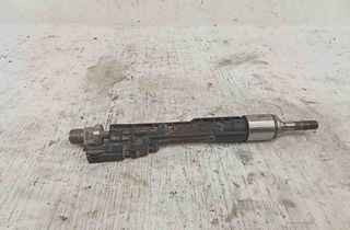 BMW 4 Series F32/F33/F36 (2013-2020) Bränsleinsprutare 7597870 31497742