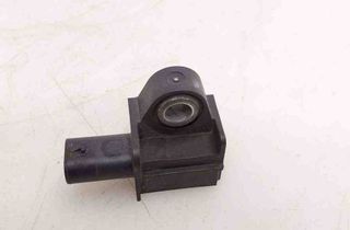 VOLKSWAGEN Passat B8 (2014-2023) Höger sida stötsensor 5Q0907651 32569604