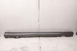 MERCEDES-BENZ C-Class W205/S205/C205 (2014-2023) Höger sidokjol i plast A205690XX40 32948857