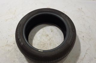 MERCEDES-BENZ GLA-Class H247 (2019-2024) Däck 23550R19 32781856