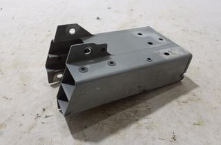 VOLVO XC60 2 generation (2017-2024) Stötfångarförstärkningsförlängning höger sida 32377062 32821185