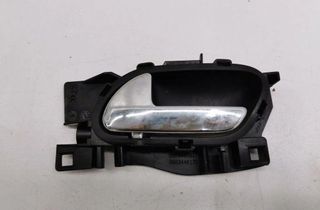 PEUGEOT 5008 1 generation (2009-2016) Vänster bakre inre öppningshandtag 1905002,9683446877 31180655