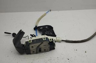 MERCEDES-BENZ B-Class W246 (2011-2020) Bakre höger dörrlås A2047302835 31199187