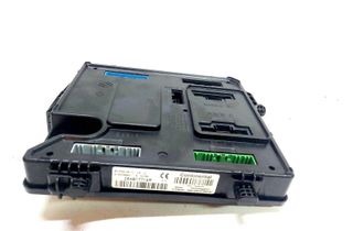 RENAULT Scenic 3 generation (2009-2015) Komfortkontrollenhet 284B17715R 30152469