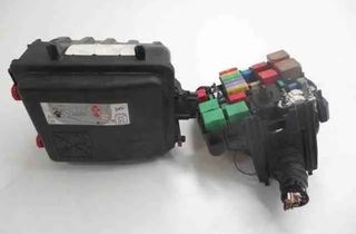 PEUGEOT 2008 2 generation (2019-2023) Komfortkontrollenhet 9804848580 32466948