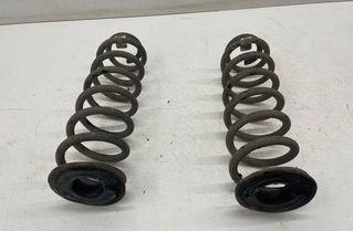 VOLKSWAGEN Golf 1 generation (1974-1993) Bakre Höger Spiralfjäder 22208956
