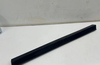 BMW X3 G01 (2017-2024) Främre höger dörrlist 773828 31982133