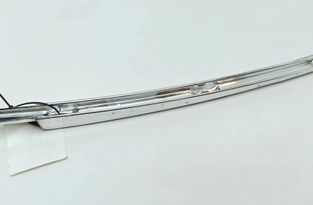 MERCEDES-BENZ W115 1 generation (1968-1976) Bakre höger dörr Fönsterlister 30248518