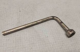 OPEL Zafira A (1999-2003) Hjulmutternyckel 32518641