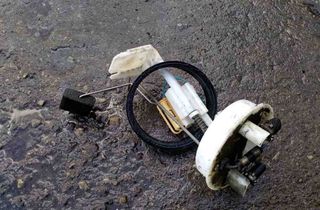 MERCEDES-BENZ E-Class W211/S211 (2002-2009) Bensinpump 32532006