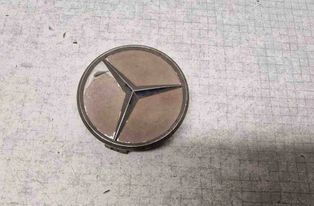 MERCEDES-BENZ C-Class W203/S203/CL203 (2000-2008) Hjulskydd 2204000125 32561187