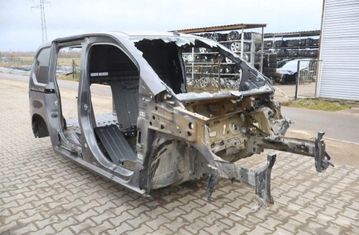 OPEL Combo E (2018-2023) Bakre höger fjärdedel 32902069