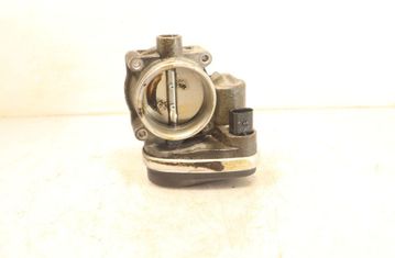 BMW 3 Series E90/E91/E92/E93 (2004-2013) Gasspjällskropp 32906562