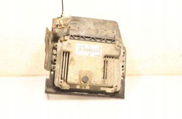 OPEL Astra H (2004-2014) Motorstyrenhet ECU 0281014643 32913081