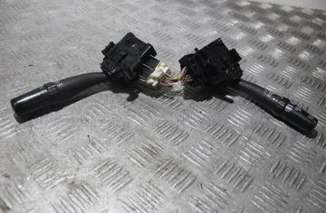 TOYOTA Avensis 2 generation (2002-2009) Indikeringstorkarspaksbrytare 84140 32918752