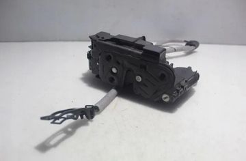 VOLKSWAGEN Touran 3 generation (2015-2023) Bakre vänstra dörrlås 32923653