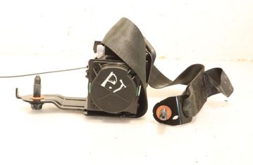 HYUNDAI i40 VF (1 generation) (2011-2020) Säkerhetsbälte i mitten bak 32941038