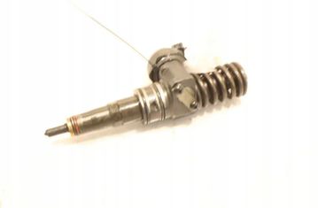 VOLKSWAGEN Golf 6 generation (2008-2015) Bränsleinsprutare 0414720313 32942560