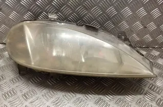 RENAULT Megane 1 generation (1995-2003) Fram höger strålkastare 32019284