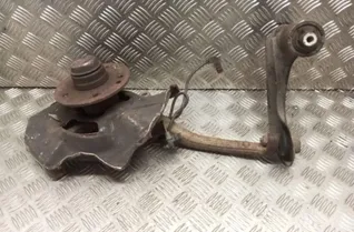 MERCEDES-BENZ E-Class W210 (1995-2002) Främre vänster hjulnav 32020357