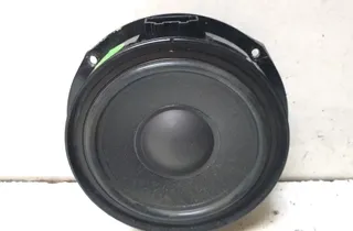 SKODA Superb 1 generation (2001-2008) Golvhögtalare på vänster sida 1J0035411 33515243
