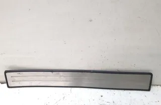 SKODA Superb 1 generation (2001-2008) Vänster tröskelbeklädnad bak 3U0853557J 33515258