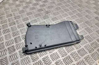 MERCEDES-BENZ E-Class W211/S211 (2002-2009) Säkringsbox lock A2125400082 33382846