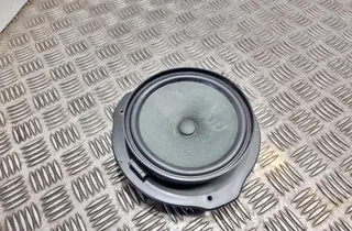 MERCEDES-BENZ M-Class W166 (2011-2015) Höger främre dörrhögtalare A2049062401 33535154