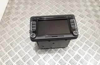 VOLKSWAGEN Passat B7 (2010-2015) Musikspelare med GPS 8157642271360,3C8035195H,VWZ1Z3M8119967 34987035