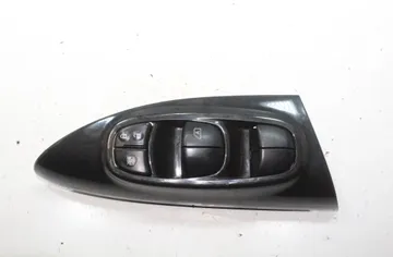 NISSAN Juke YF15 (2010-2020) Främre höger dörrfönsterbrytare 809601KA2A 33524591