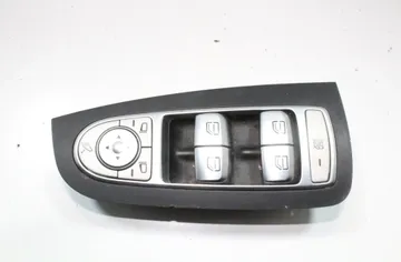 MERCEDES-BENZ C-Class W205/S205/C205 (2014-2023) Främre höger dörrfönsterbrytare A2059056811 34919256