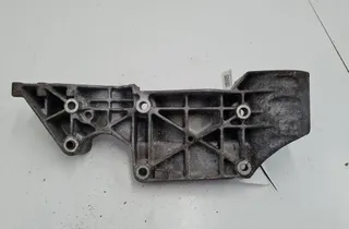 VOLKSWAGEN Beetle 2 generation (1998-2012) Generatorfäste 045903143C 33275394